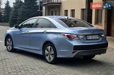 Седан Hyundai Sonata 2014 в 