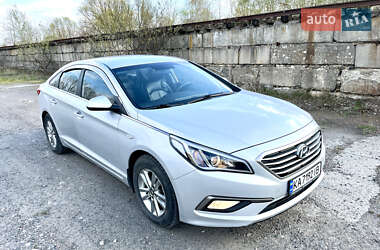 Седан Hyundai Sonata 2015 в 