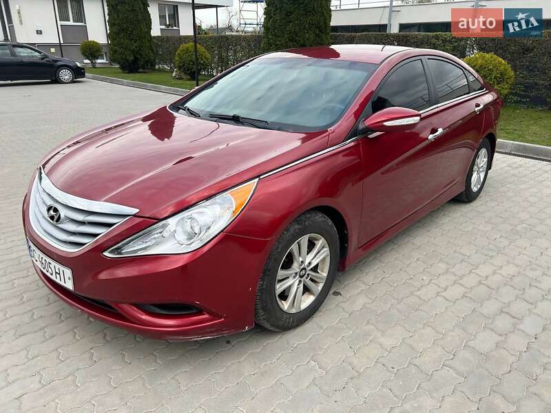 Hyundai Sonata 2013
