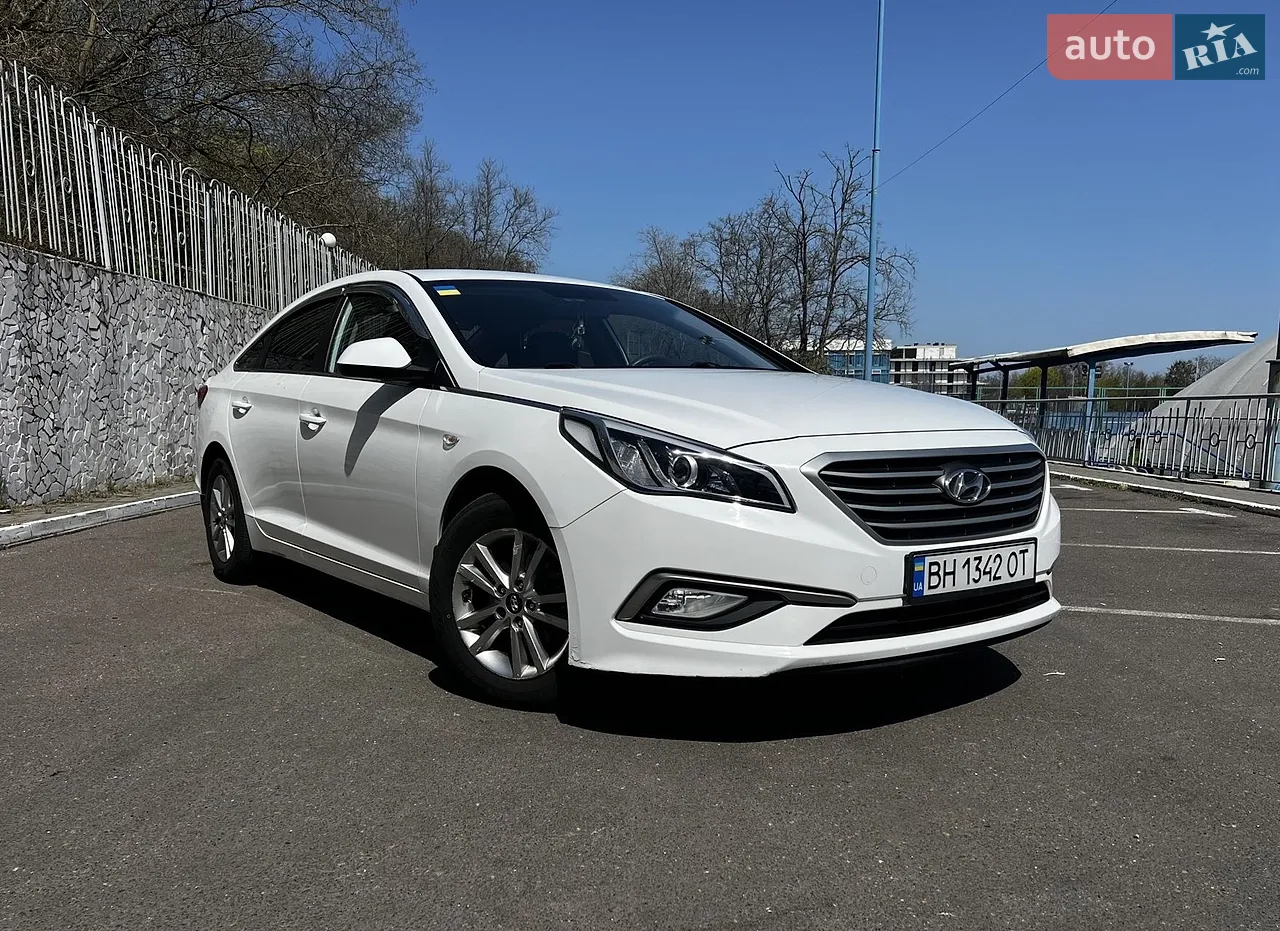 2017 Hyundai Sonata - мініатюра 16