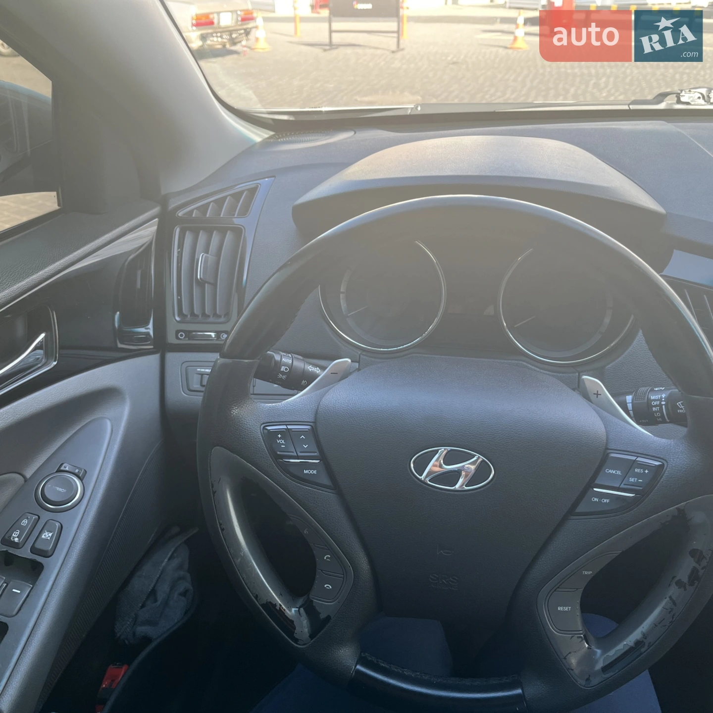 2012 Hyundai Sonata - мініатюра 12