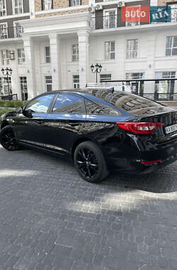Седан Hyundai Sonata 2014 в 
