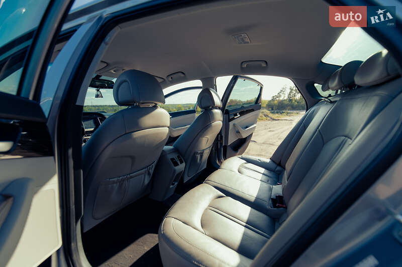 Седан Hyundai Sonata 2016 в Житомире