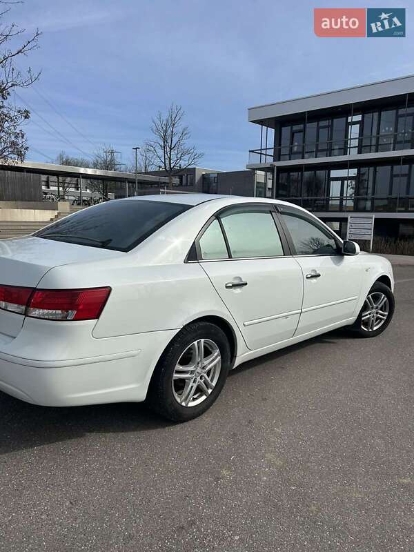 Седан Hyundai Sonata 2008 в Хмельницком