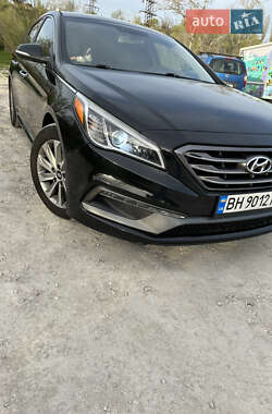 Седан Hyundai Sonata 2015 в 