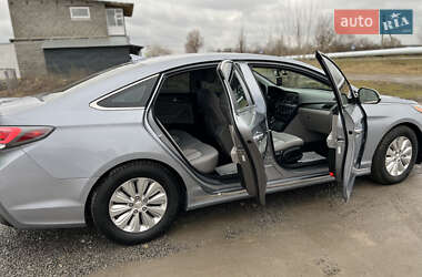 Седан Hyundai Sonata 2016 в 