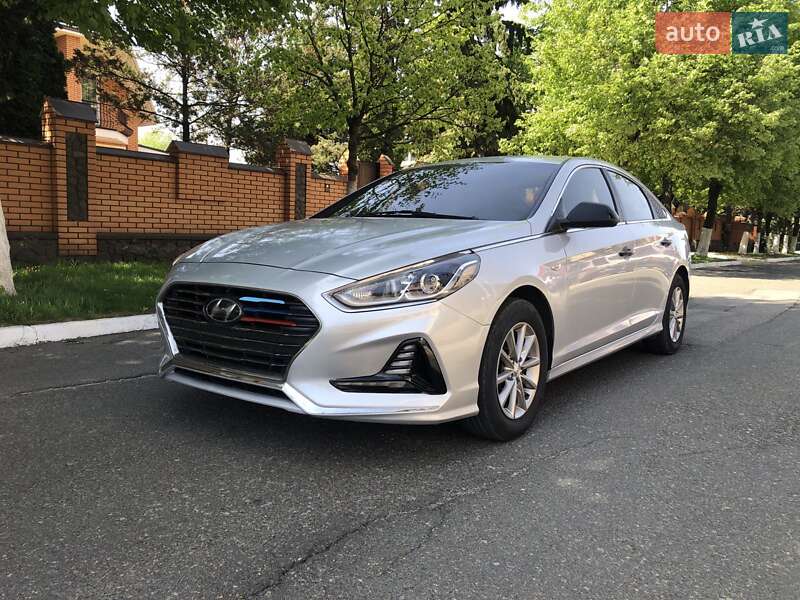 Седан Hyundai Sonata 2017 в 