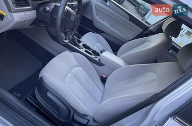 Седан Hyundai Sonata 2016 в 