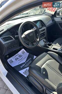 Седан Hyundai Sonata 2016 в 