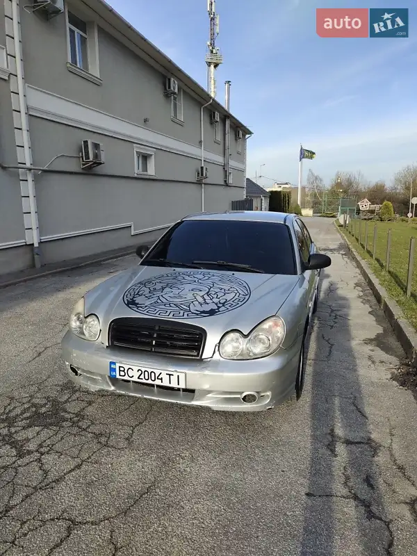 Hyundai Sonata 2004