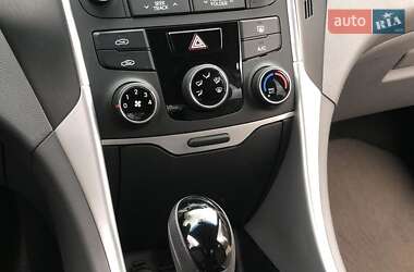 Седан Hyundai Sonata 2014 в 
