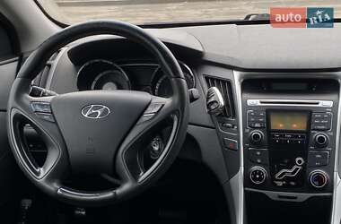 Седан Hyundai Sonata 2012 в 
