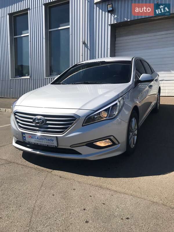 Hyundai Sonata 2016