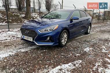 Седан Hyundai Sonata 2018 в 