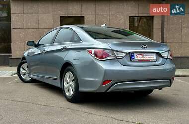 Седан Hyundai Sonata 2014 в 