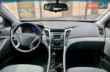 Седан Hyundai Sonata 2014 в 