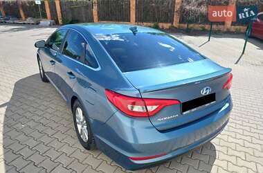 Седан Hyundai Sonata 2015 в 