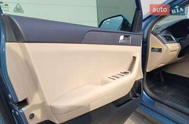 Седан Hyundai Sonata 2015 в 