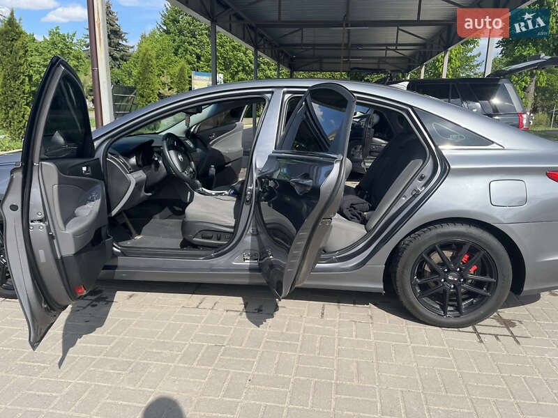 Седан Hyundai Sonata 2013 в Василькове