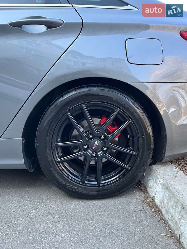 Седан Hyundai Sonata 2013 в Василькове