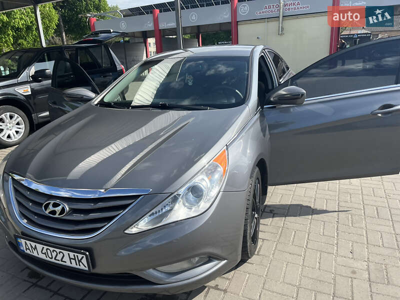 Седан Hyundai Sonata 2013 в Василькове