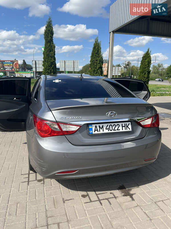 Седан Hyundai Sonata 2013 в Василькове
