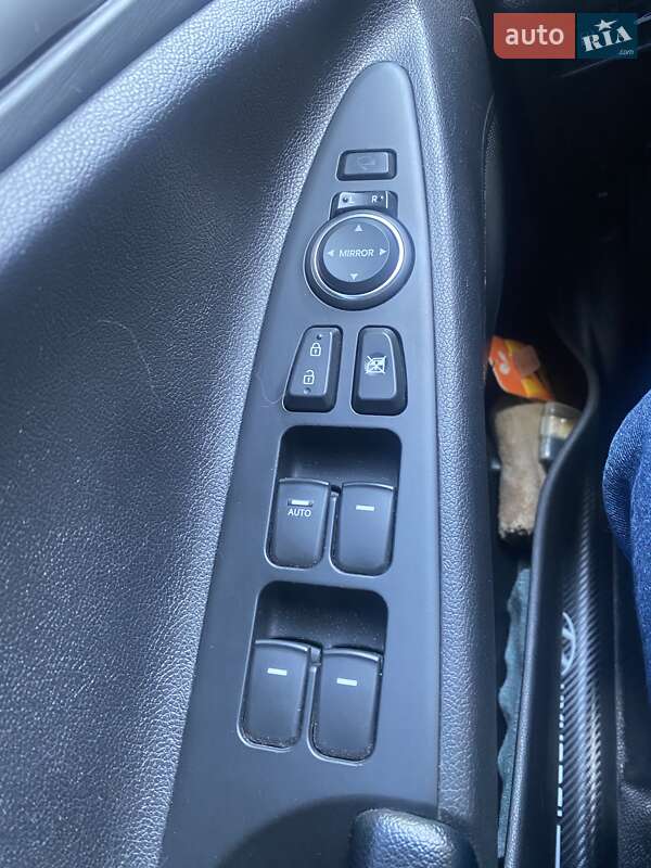 Седан Hyundai Sonata 2012 в Києві