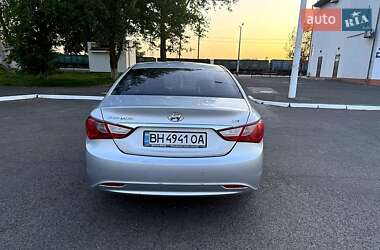 Седан Hyundai Sonata 2013 в 