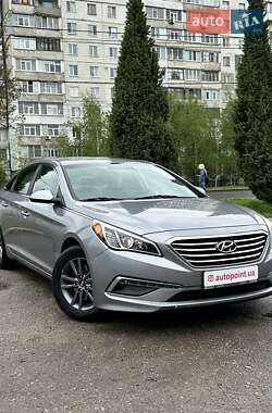 Седан Hyundai Sonata 2015 в Белогородке