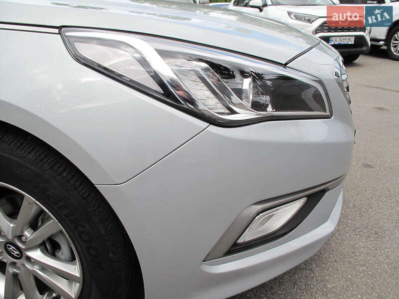 Седан Hyundai Sonata 2016 в Киеве