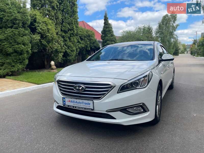 Седан Hyundai Sonata 2016 в Киеве