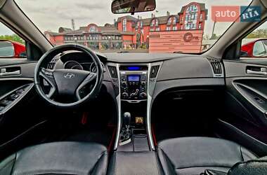 Седан Hyundai Sonata 2010 в 