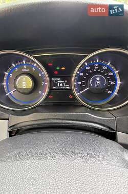 Седан Hyundai Sonata 2012 в 