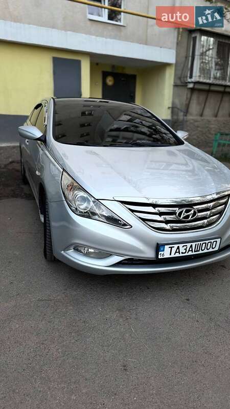 Седан Hyundai Sonata 2010 в 