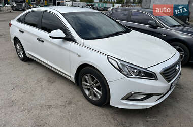 Седан Hyundai Sonata 2015 в Києві