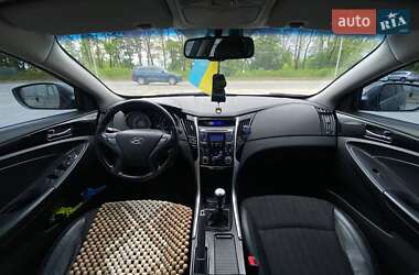 Седан Hyundai Sonata 2011 в 