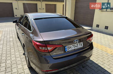 Седан Hyundai Sonata 2015 в 