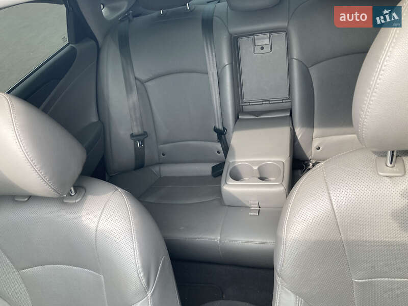Седан Hyundai Sonata 2014 в Киеве