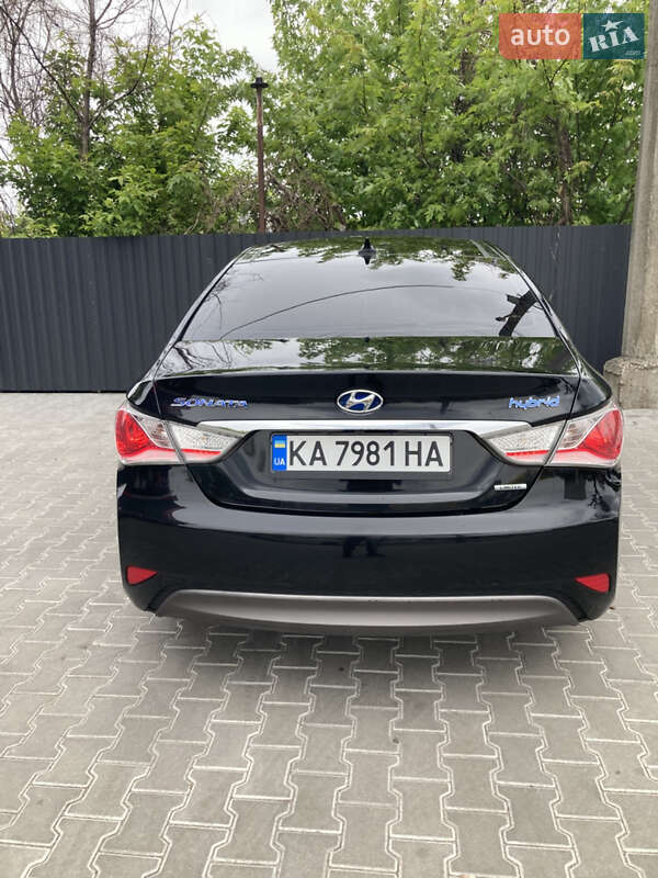 Седан Hyundai Sonata 2014 в Киеве