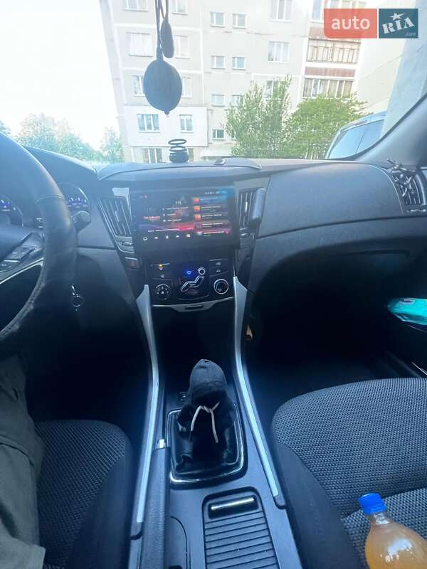 Седан Hyundai Sonata 2010 в Чернігові