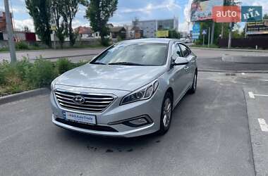 Седан Hyundai Sonata 2016 в Киеве