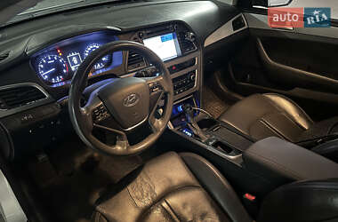 Седан Hyundai Sonata 2015 в 