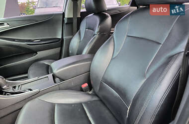 Седан Hyundai Sonata 2012 в 