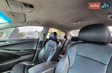 Седан Hyundai Sonata 2012 в 