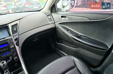 Седан Hyundai Sonata 2012 в 