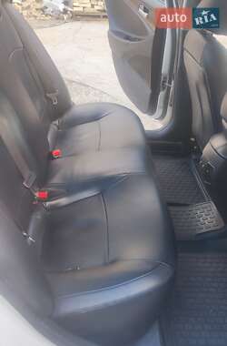 Седан Hyundai Sonata 2014 в 