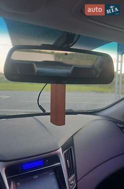 Седан Hyundai Sonata 2010 в 