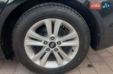 Седан Hyundai Sonata 2010 в 
