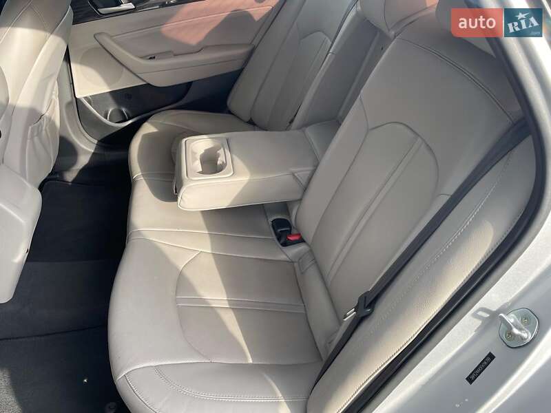 Седан Hyundai Sonata 2015 в Борисполі