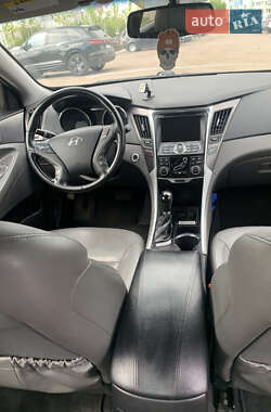 Седан Hyundai Sonata 2014 в 